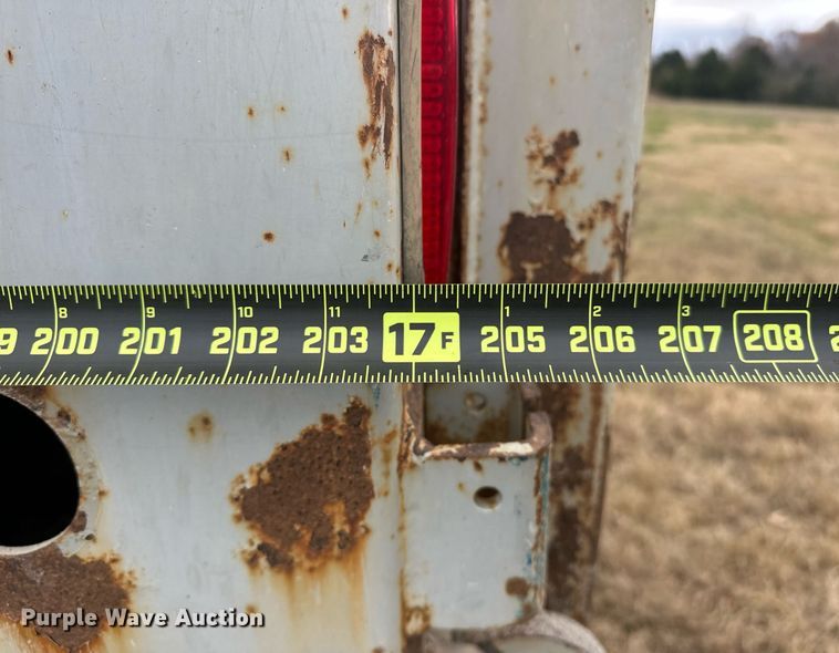 image for item EJ5263 2007 International 9200i SBA 6X4 dump truck