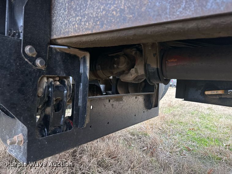 image for item EJ5263 2007 International 9200i SBA 6X4 dump truck