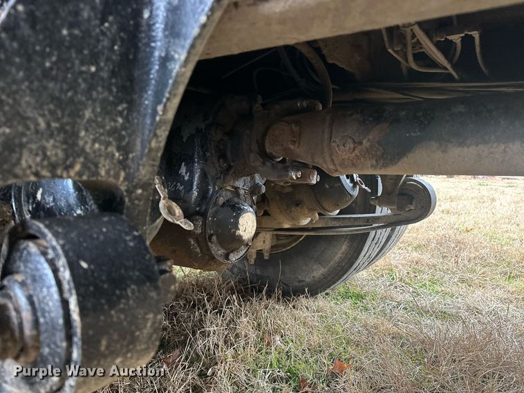 image for item EJ5263 2007 International 9200i SBA 6X4 dump truck