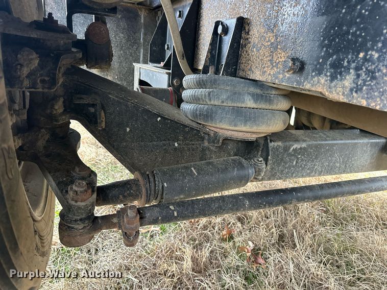 image for item EJ5263 2007 International 9200i SBA 6X4 dump truck