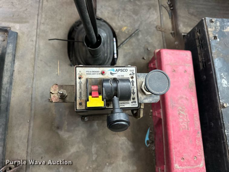 image for item EJ5263 2007 International 9200i SBA 6X4 dump truck