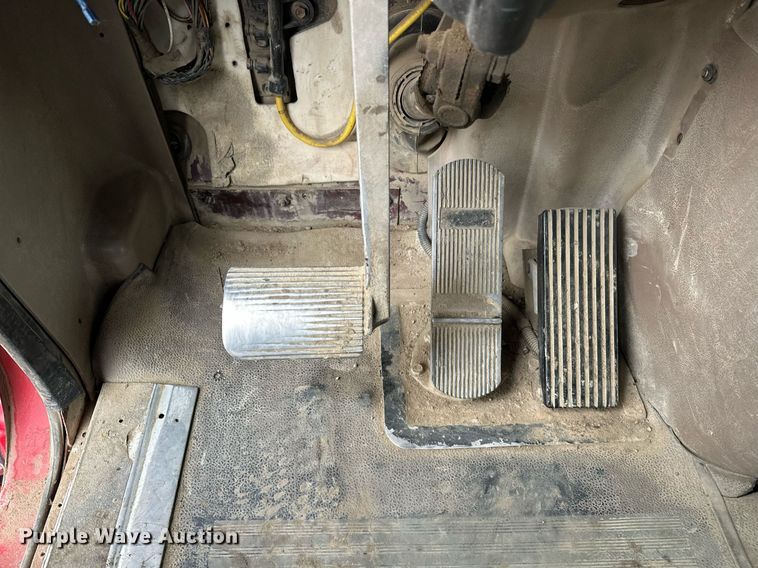 image for item EJ5263 2007 International 9200i SBA 6X4 dump truck