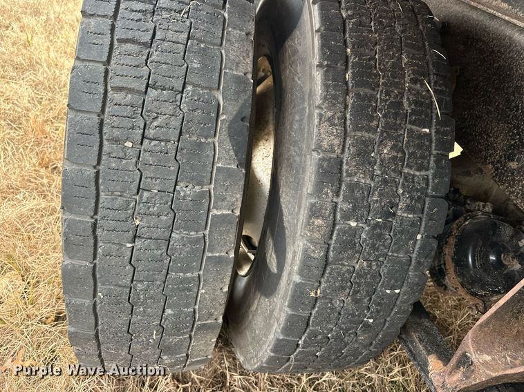 image for item EJ5263 2007 International 9200i SBA 6X4 dump truck