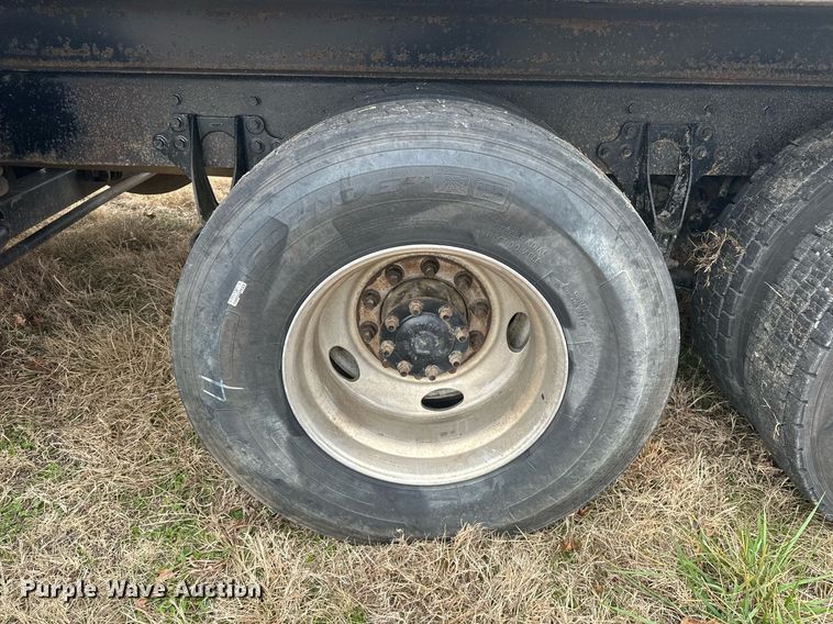 image for item EJ5263 2007 International 9200i SBA 6X4 dump truck