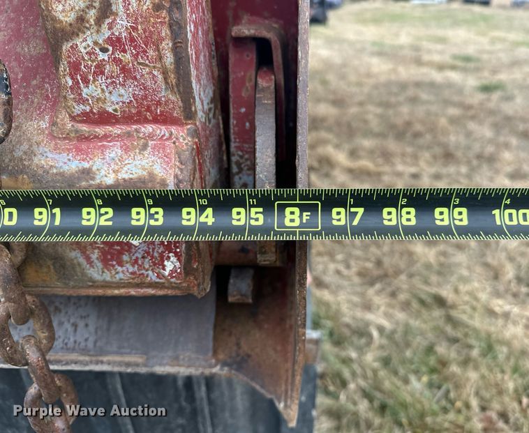 image for item EJ5264 1997 International 9200  dump truck