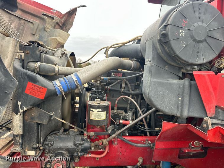 image for item EJ5264 1997 International 9200  dump truck