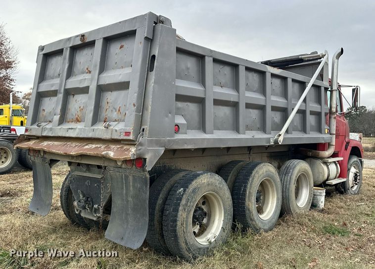 image for item EJ5266 1999 Freightliner FL112 dump truck
