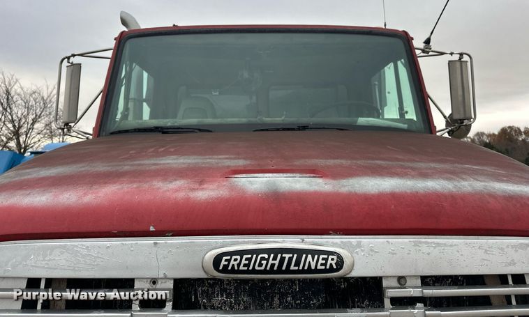 image for item EJ5266 1999 Freightliner FL112 dump truck