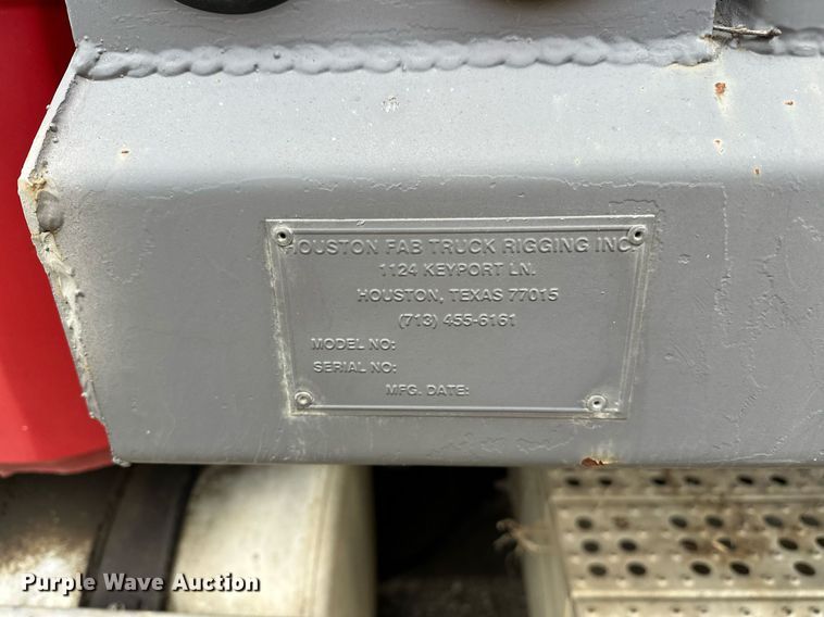 image for item EJ5266 1999 Freightliner FL112 dump truck