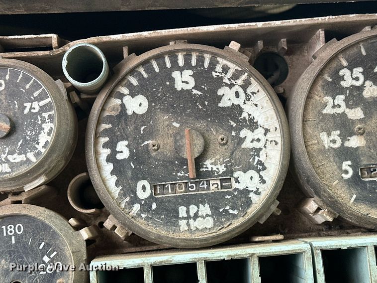 image for item EJ5266 1999 Freightliner FL112 dump truck