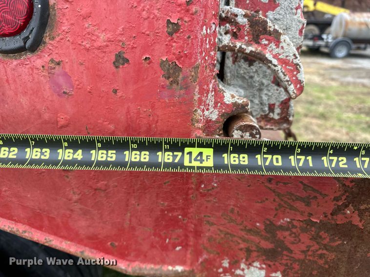 image for item EJ5267 1995 Freightliner FLD dump truck