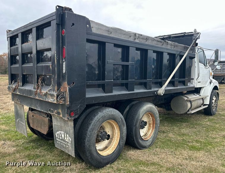 image for item EJ5268 2006 Sterling A9500 dump truck