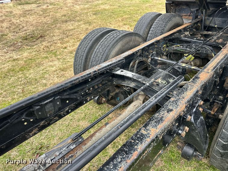 image for item EJ5268 2006 Sterling A9500 dump truck