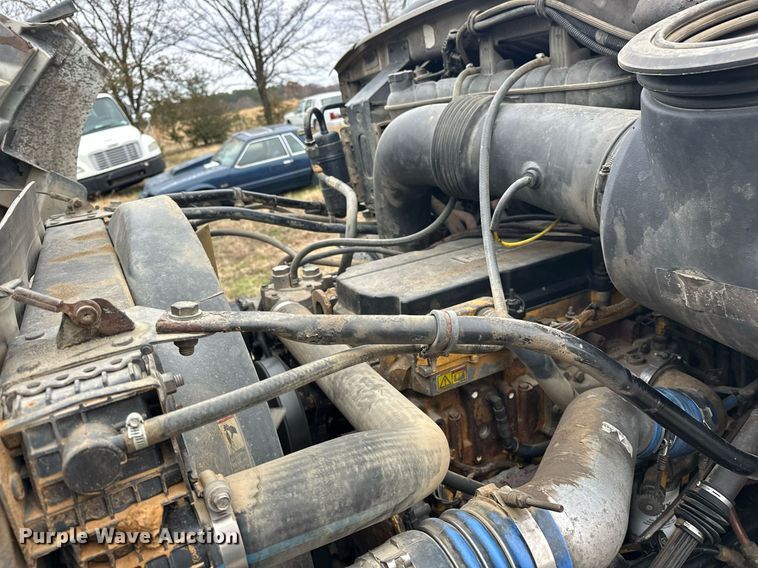 image for item EJ5268 2006 Sterling A9500 dump truck