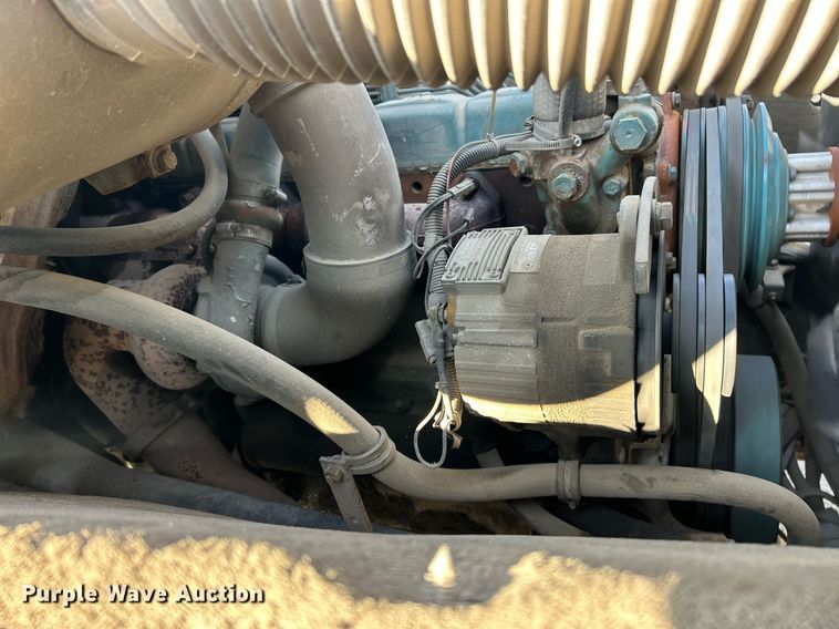 image for item EK2562 1988 International 1954 sewer jetter truck