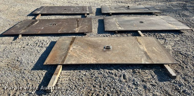image for item EK2576 Steel road plates