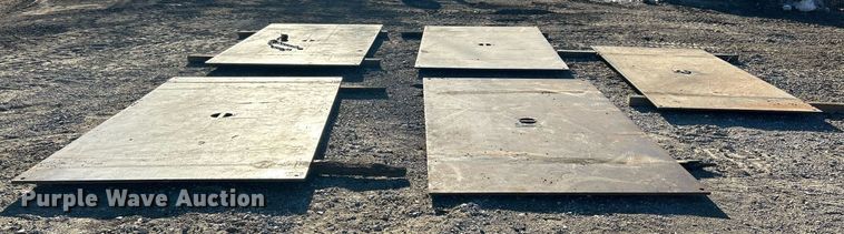 image for item EK2576 Steel road plates