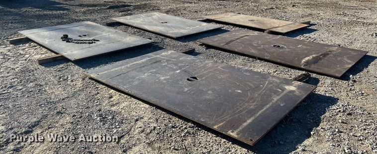 image for item EK2576 Steel road plates