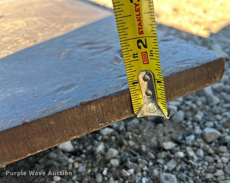 image for item EK2576 Steel road plates