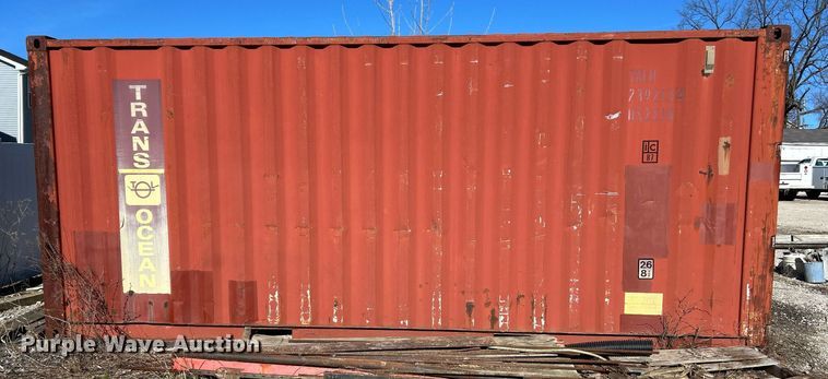 image for item EK2577 Shipping container with concrete tools