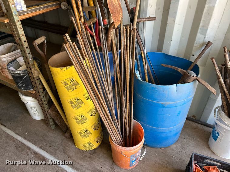 image for item EK2577 Shipping container with concrete tools