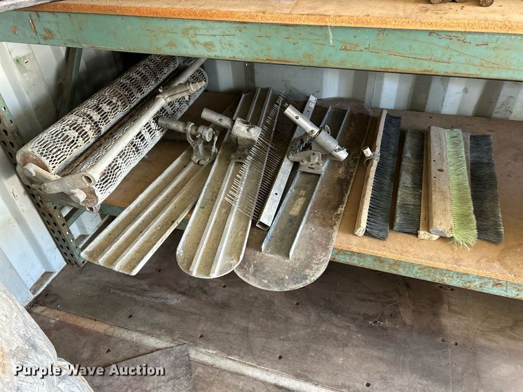 image for item EK2577 Shipping container with concrete tools