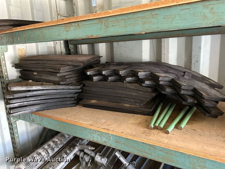 image for item EK2577 Shipping container with concrete tools