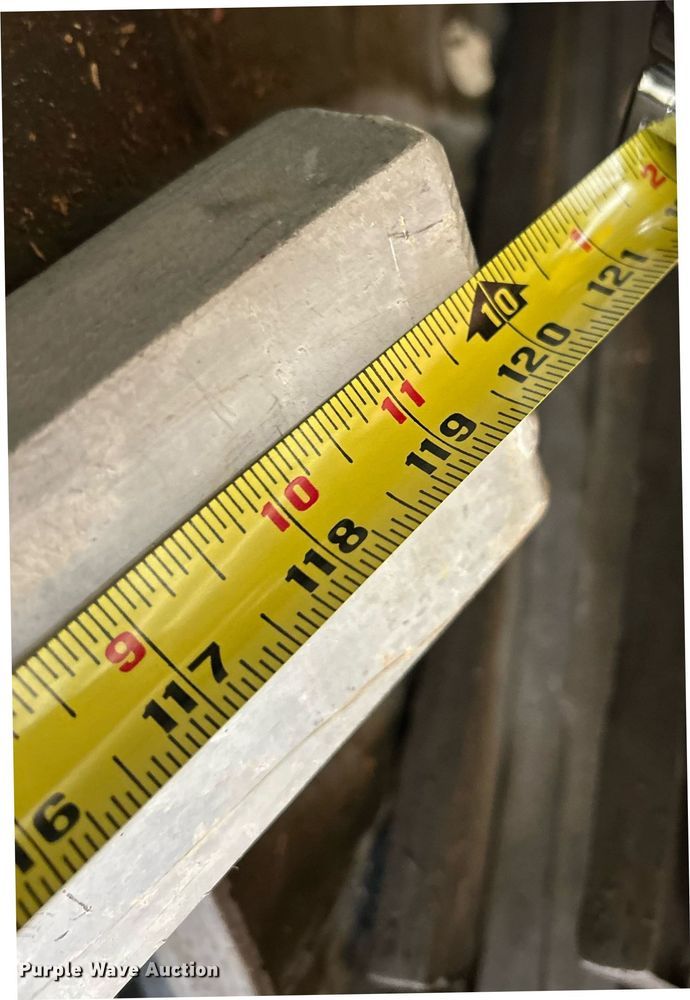 image for item EK2577 Shipping container with concrete tools