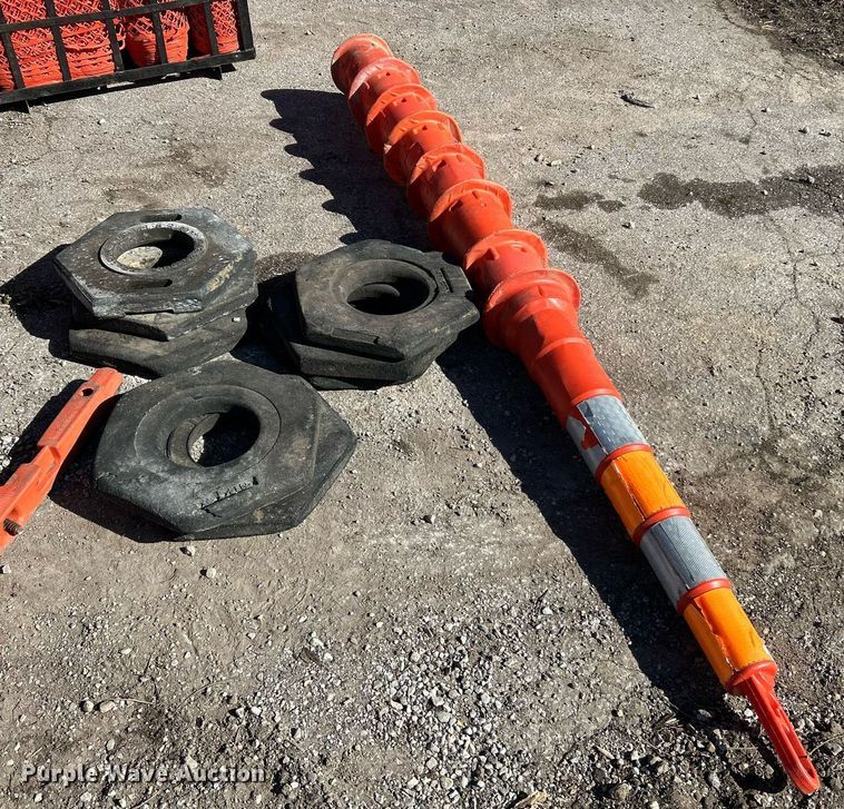 image for item EK2585 Road safety equipment