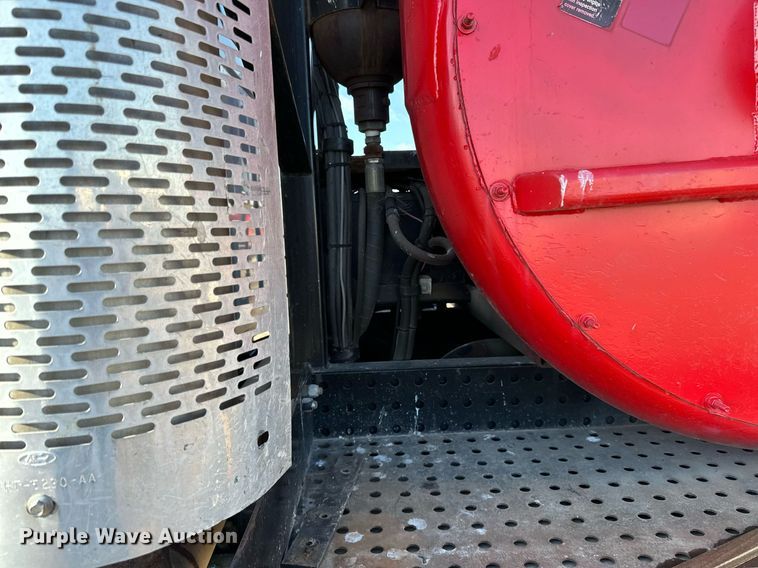 image for item EN2561 1997 Ford Louisville  sewer jetter truck