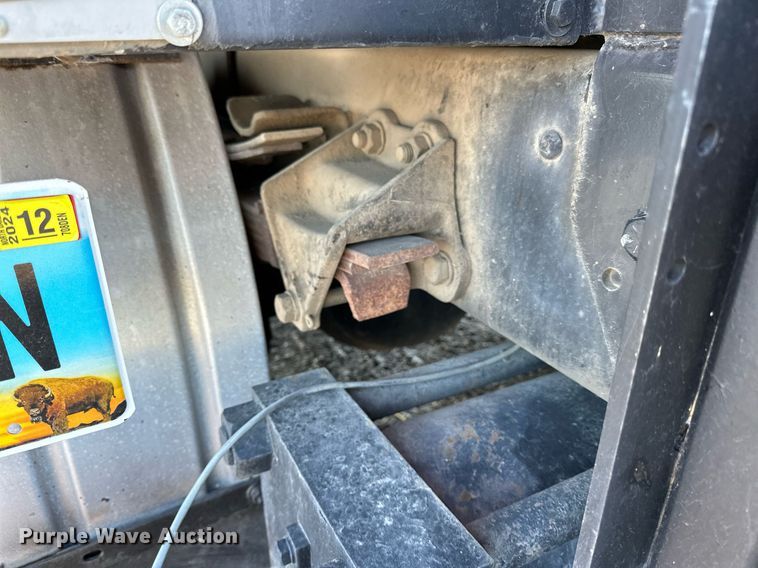 image for item EN2561 1997 Ford Louisville  sewer jetter truck