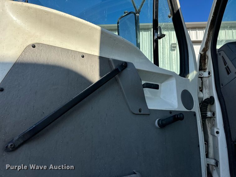 image for item EN2561 1997 Ford Louisville  sewer jetter truck