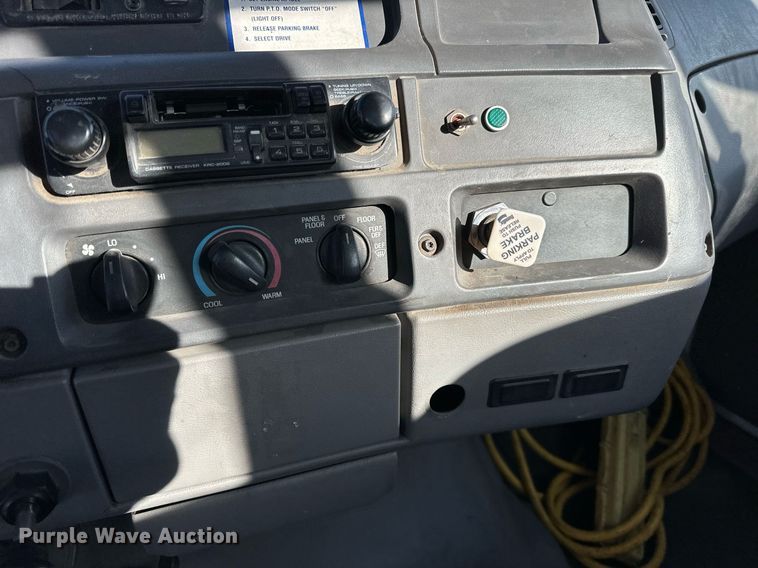 image for item EN2561 1997 Ford Louisville  sewer jetter truck