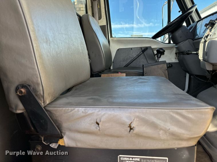 image for item EN2561 1997 Ford Louisville  sewer jetter truck