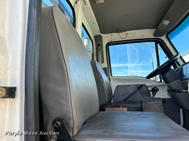 image for item EN2561 1997 Ford Louisville  sewer jetter truck