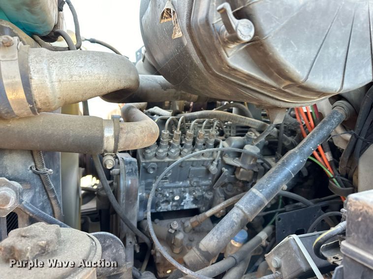 image for item EN2561 1997 Ford Louisville  sewer jetter truck