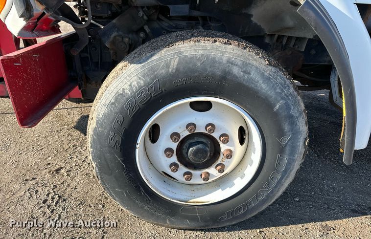 image for item EN2561 1997 Ford Louisville  sewer jetter truck