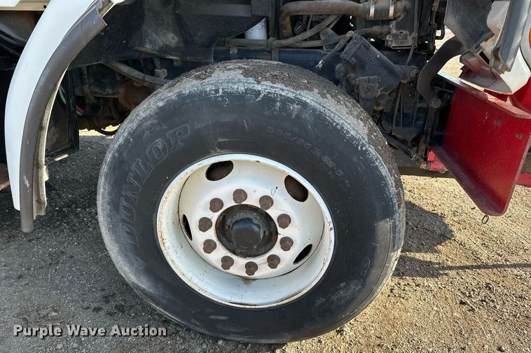 image for item EN2561 1997 Ford Louisville  sewer jetter truck