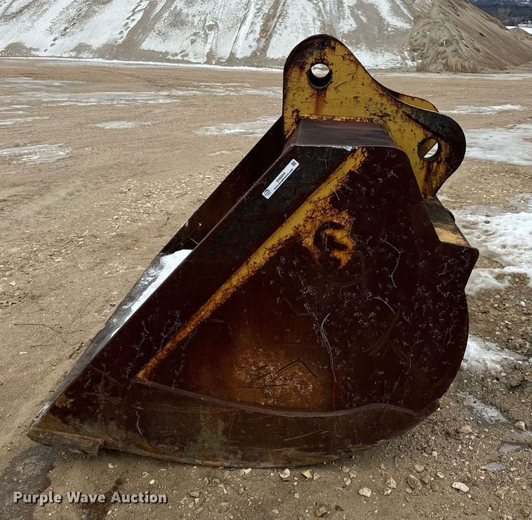 image for item EN5054 CG excavator bucket