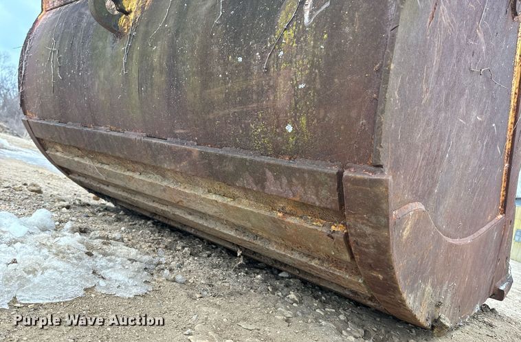 image for item EN5054 CG excavator bucket