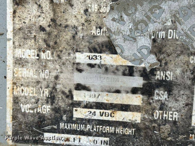 image for item EN5090 1997 Mayville 2033 scissor lift