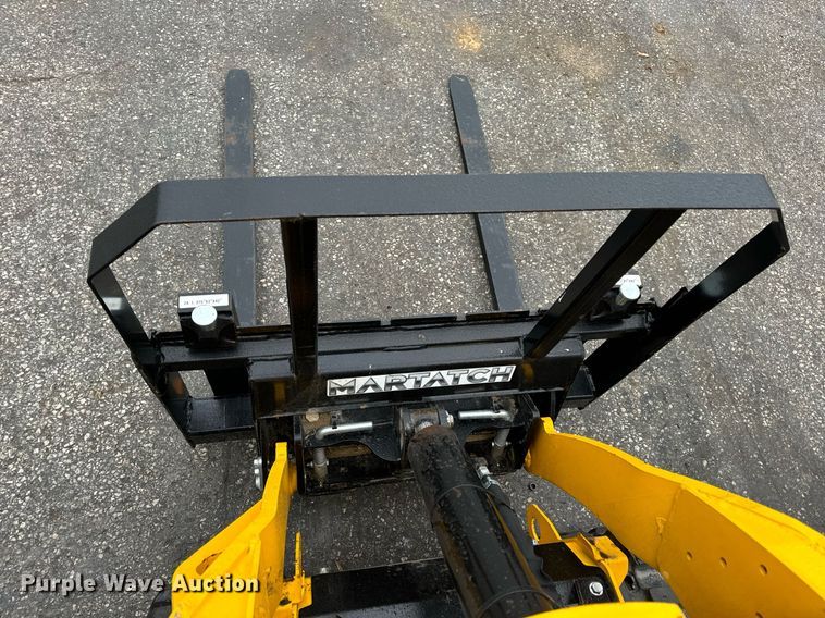 image for item EN5091 2023 Baumalight TRL620D compact utility loader