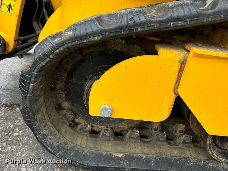 image for item EN5091 2023 Baumalight TRL620D compact utility loader