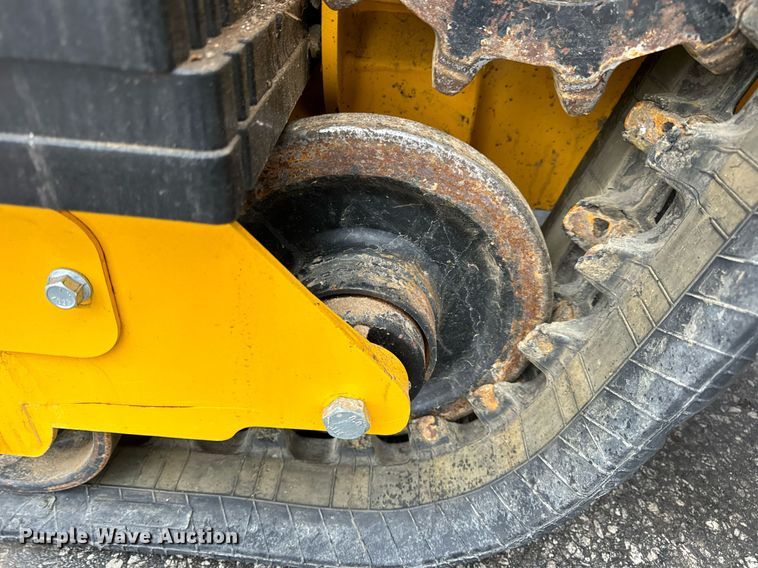 image for item EN5091 2023 Baumalight TRL620D compact utility loader