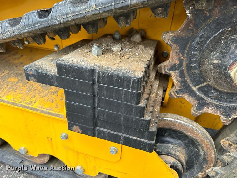 image for item EN5091 2023 Baumalight TRL620D compact utility loader