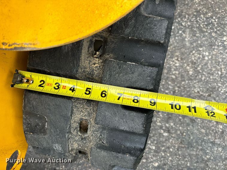 image for item EN5091 2023 Baumalight TRL620D compact utility loader