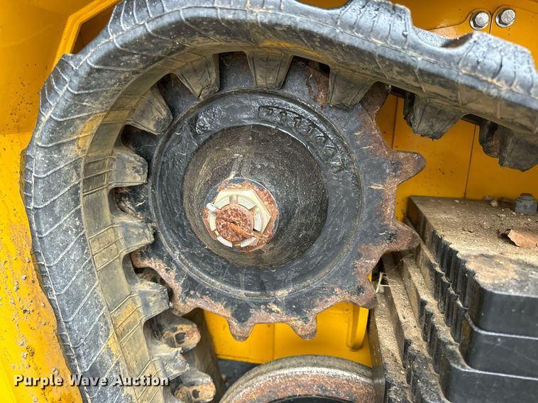 image for item EN5091 2023 Baumalight TRL620D compact utility loader