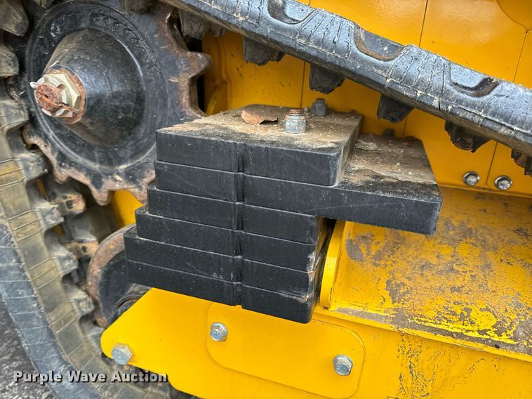 image for item EN5091 2023 Baumalight TRL620D compact utility loader