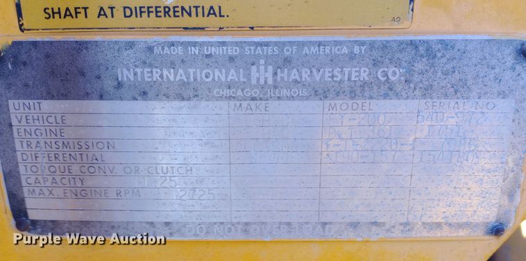 image for item EO0547 1967 International E200 elevating scraper