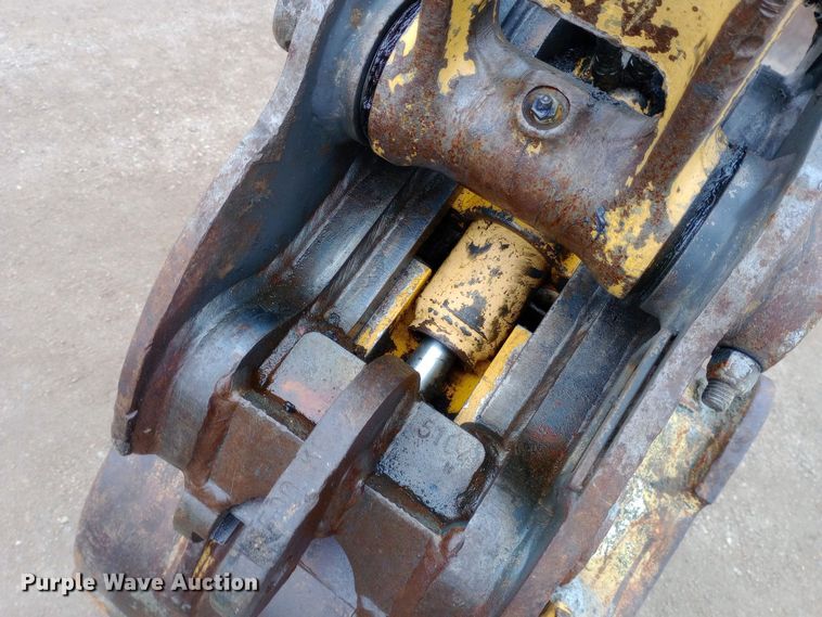 image for item EO0554 2008 Komatsu PC50MR-2 mini excavator